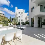 Apartamento 131 - Luxury With Private Pool And Views, El Higueron Fuengirola